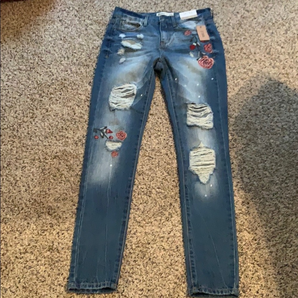 Embroidered jeans with holes size 3